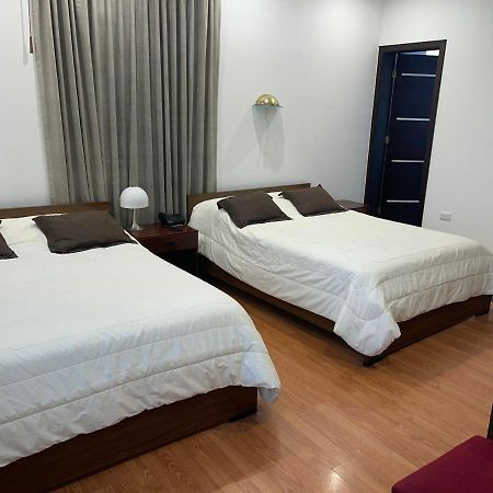 Alston Inn Hotel キト エクステリア 写真