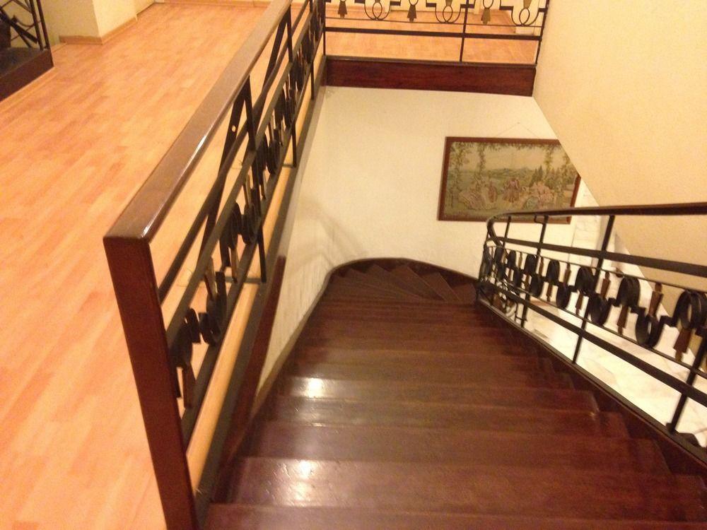 Alston Inn Hotel キト エクステリア 写真