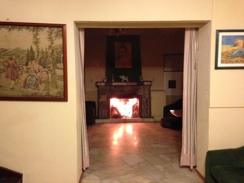 Alston Inn Hotel キト エクステリア 写真