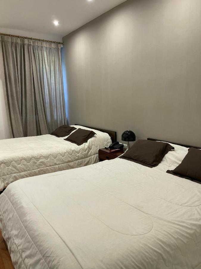 Alston Inn Hotel キト エクステリア 写真