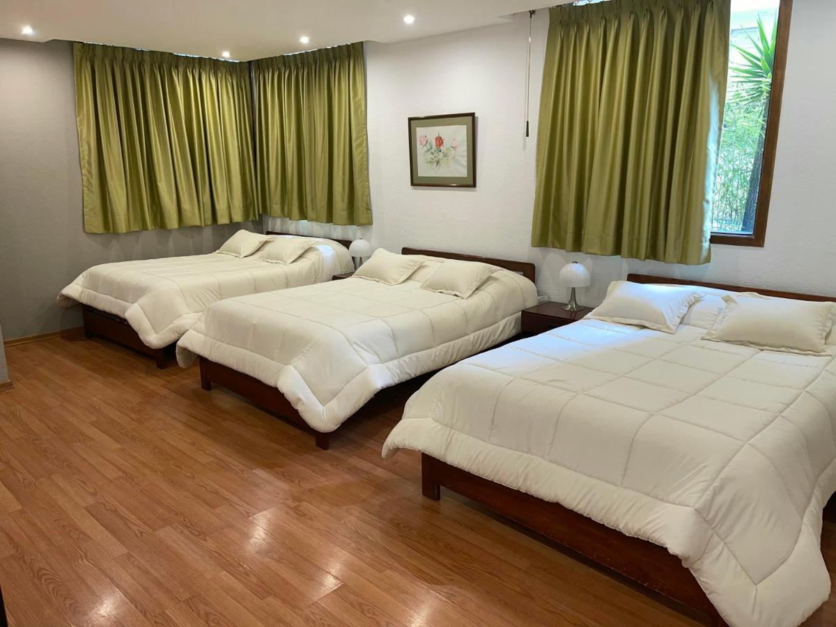 Alston Inn Hotel キト エクステリア 写真