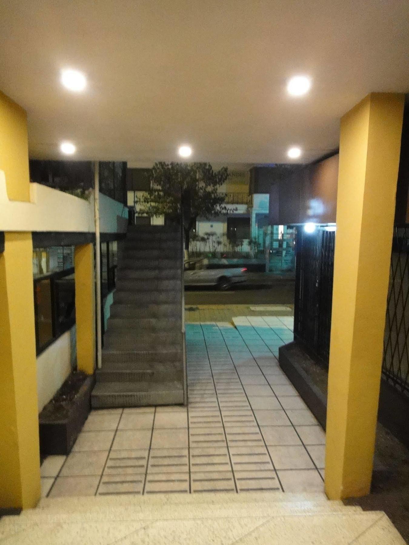 Alston Inn Hotel キト エクステリア 写真